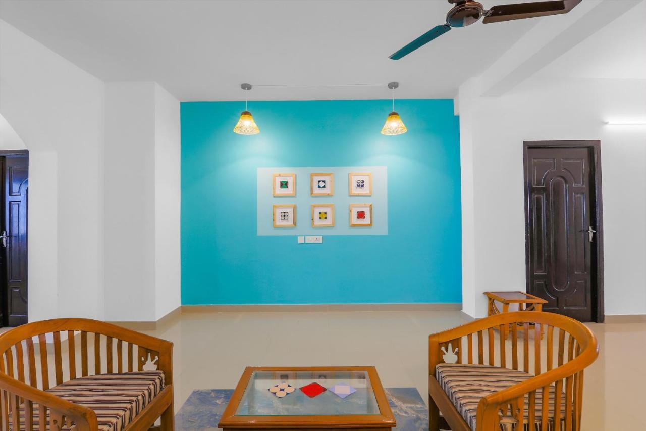 Oyo 79233 Hotel Hive Stays Kochi Extérieur photo